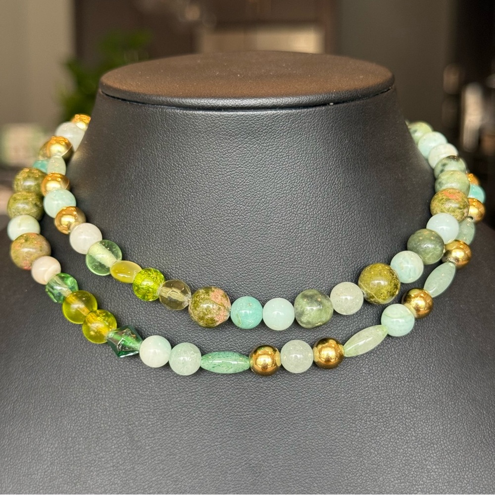 Elegant Shades of Green and Gold Tone Mixed Stone Beaded Necklace 24”